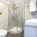 Moderna Near For 8 People With 32 M2 Private Pool *