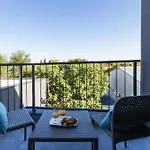 Moderna Near For 8 People With 32 M2 Private Pool *